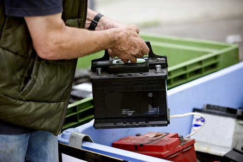 Tracy’s Automotive | Wichita Car Battery | Wichita Auto Care