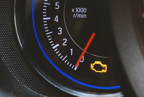 Maple Street Check Engine | Check Engine Maple Street | Maple Street Car Care